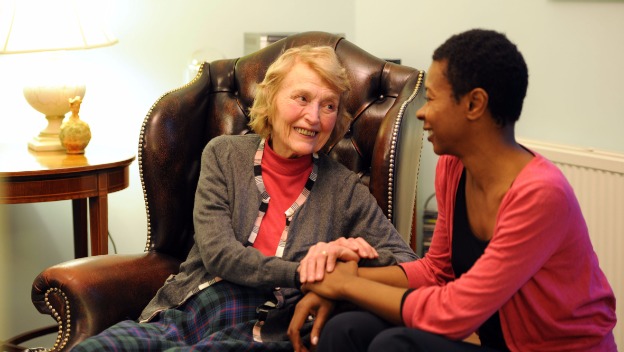 Senior Snippets- What Are the Warning Signs of Alzheimer’s Disease?